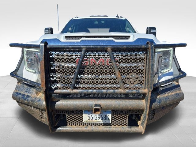 2022 GMC Sierra 2500HD — interior view