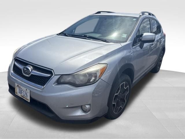 2014 Subaru XV Crosstrek 2.0i Premium in Ice Silver Metallic — front three-quarter view